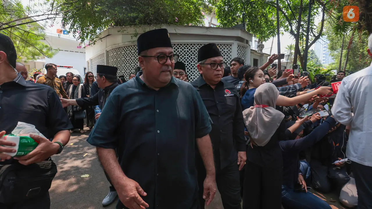 Sejumlah Tokoh Melayat ke Rumah Duka Guruh Soekarnoputra