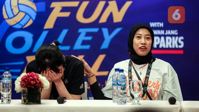 Foto: Tingkah Usil Megawati dan Setter Andalan Red Sparks saat Konferensi Pers Jelang Laga Fun Volleyball 2024