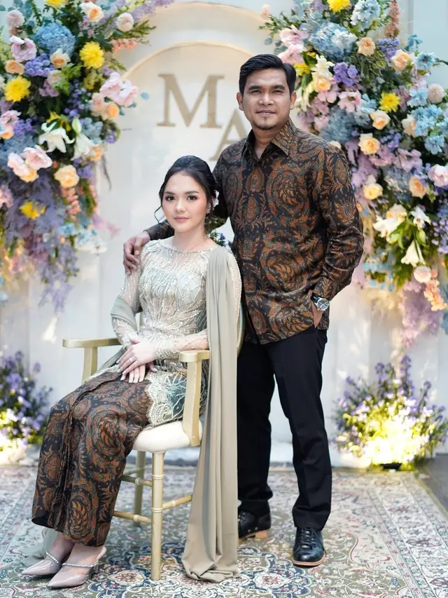 Maell Lee Resmi Lamar Anggita Oktaviani