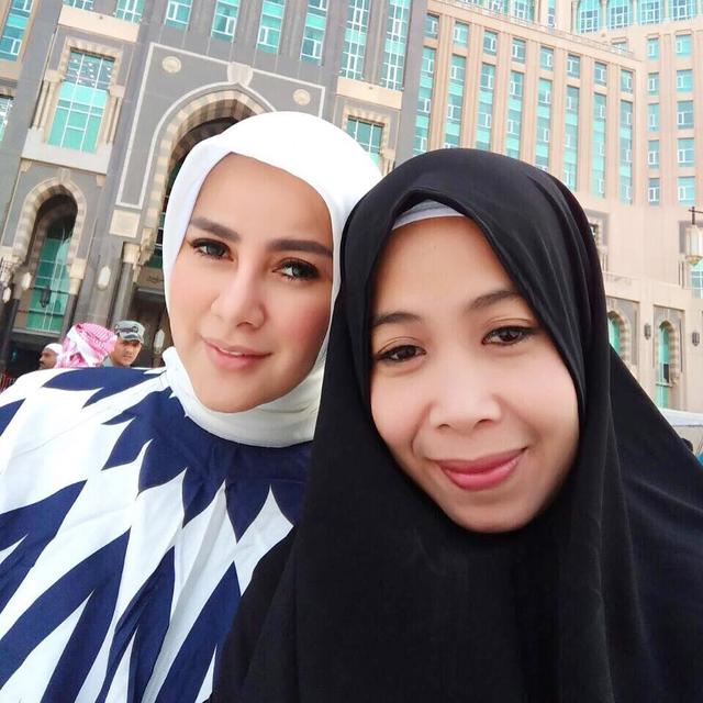 Olla Ramlan dan Mini Saputri