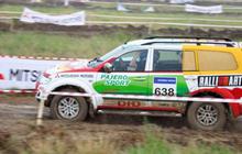 Pereli nasional ajak keluarga pajero sport Surabaya berlumpur