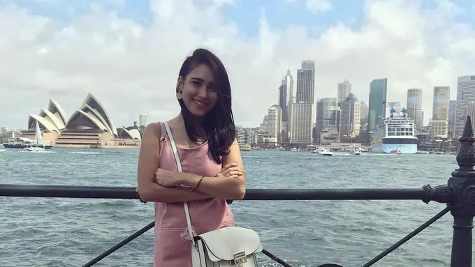 [Bintang] Ayu Ting Ting