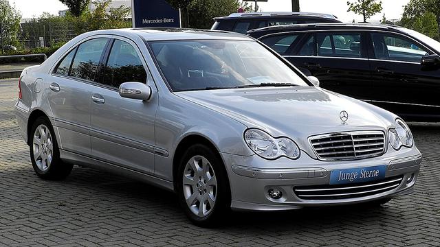 Mercedes-Benz C-Class W203