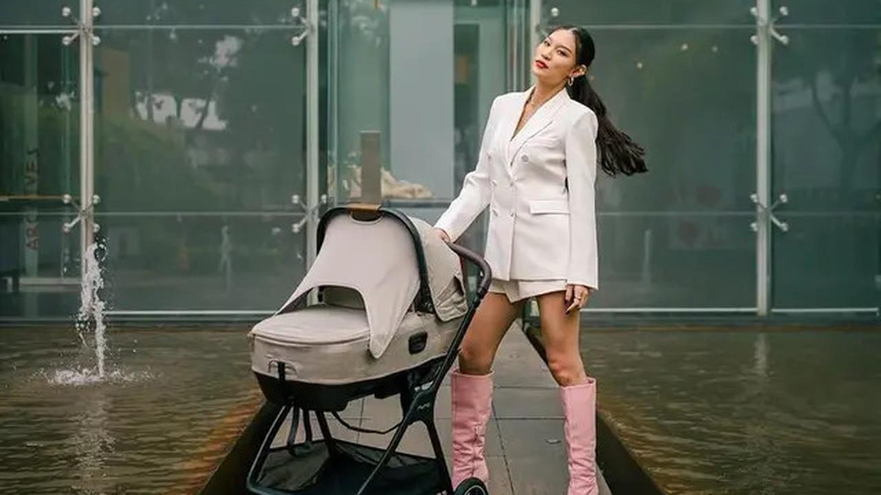 6 OOTD Patricia Gouw Kembali Tampil dengan Tubuh Modelnya Setelah Sebulan Melahirkan