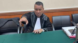 Hotman Mundur dari Kuasa Hukum Febrie, Dokter Minta Istirahat Total
