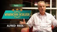 Wawancara Eksklusif : Alfred Riedl (bola.com/Grafis:Rudi Riana)