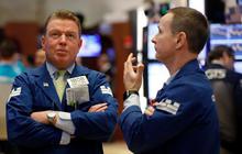 Di Tengah Ketidakpastian Global, Bonus Karyawan Wall Street Tembus Rekor pada 2025