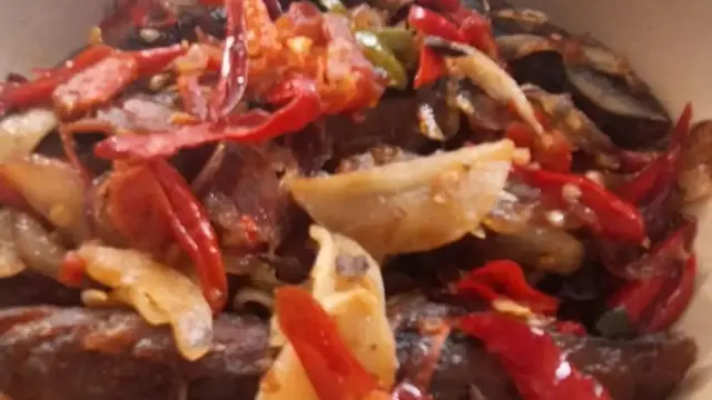 Tumis Pindang Tongkol Bumbu Simpel