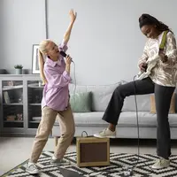 illustrasi anak bernyanyi copyright/freepik