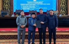 DPRD Sahkan APBD Jambi 2026 Sebesar Rp3,7 Triliun, Gubernur Haris Soroti Tantangan Anggaran Terbatas