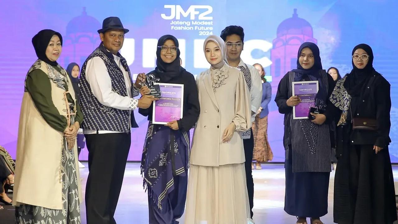 Sosok Madina Salma, Desainer Disabilitas Asal Semarang Berhasil Menembus Batas