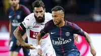 Gaji Neymar Masih Kalah dari Eks Striker MU