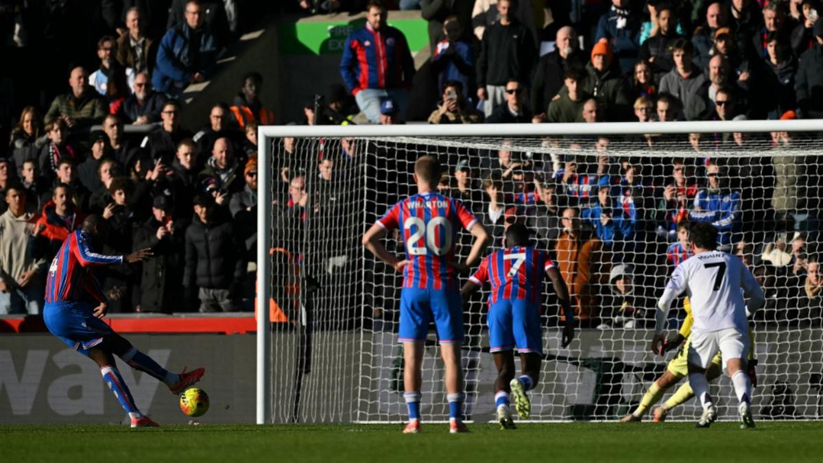 Diincar Manchester United, Striker Gacor Liga Inggris Mulai Galau