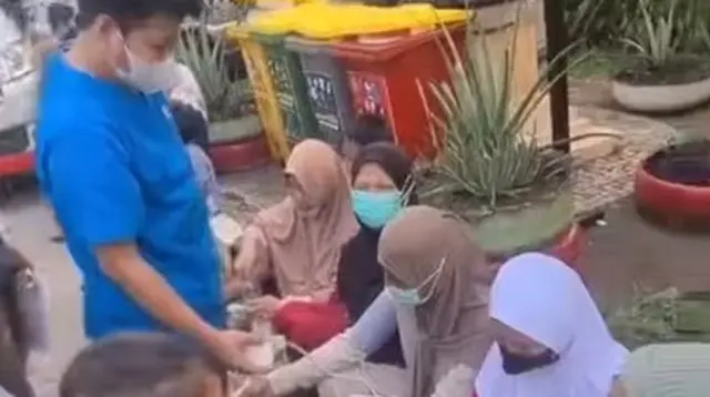 Cerita Warga Jaktim Korban Keracunan Gas, Bau Amonia Bikin Sesak dan Mual