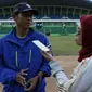 Pelatih caretaker Arema, Joko Gethuk Susilo bersama Liputan6.com (Yopi Renato/Liputan6.com)