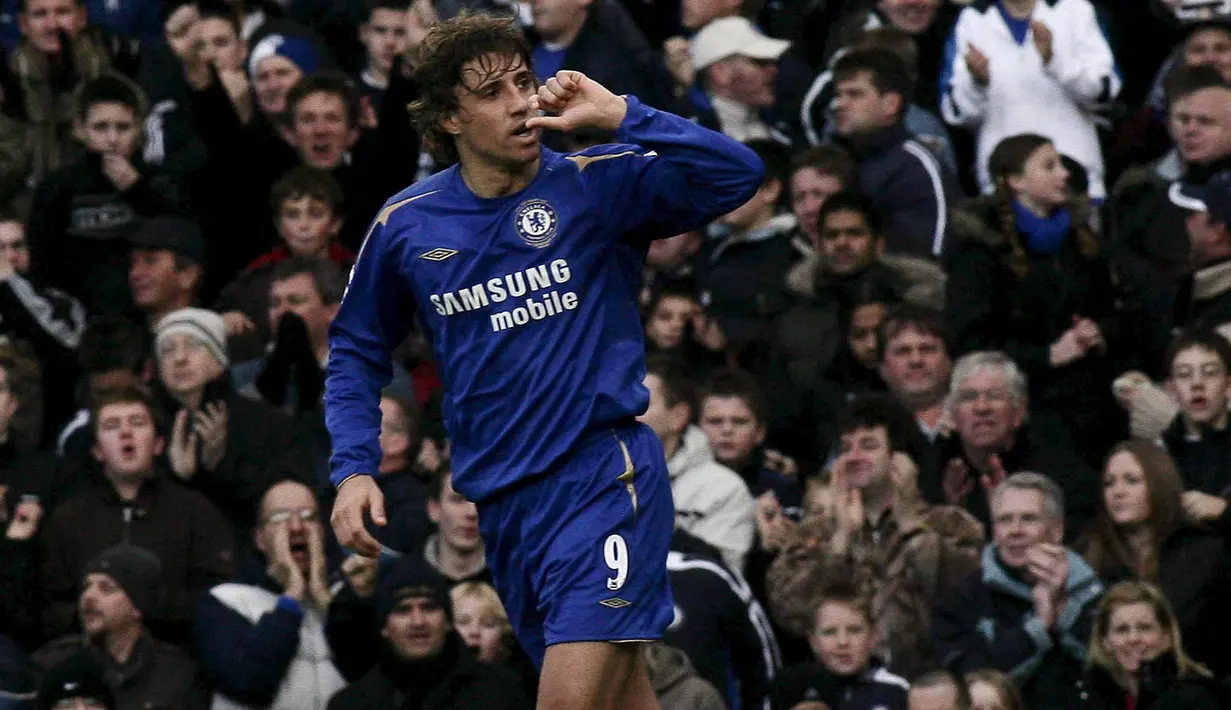 3. Hernan Crespo - 20 Gol. (EPA/Hugo Philpott)