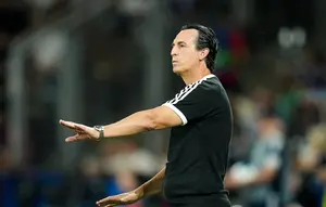 Unai Emery Puji 2 Pemain Muda Aston Villa Usai Tumbang dari PSG
