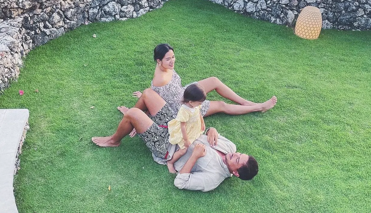 [Instagram/hamishdw]