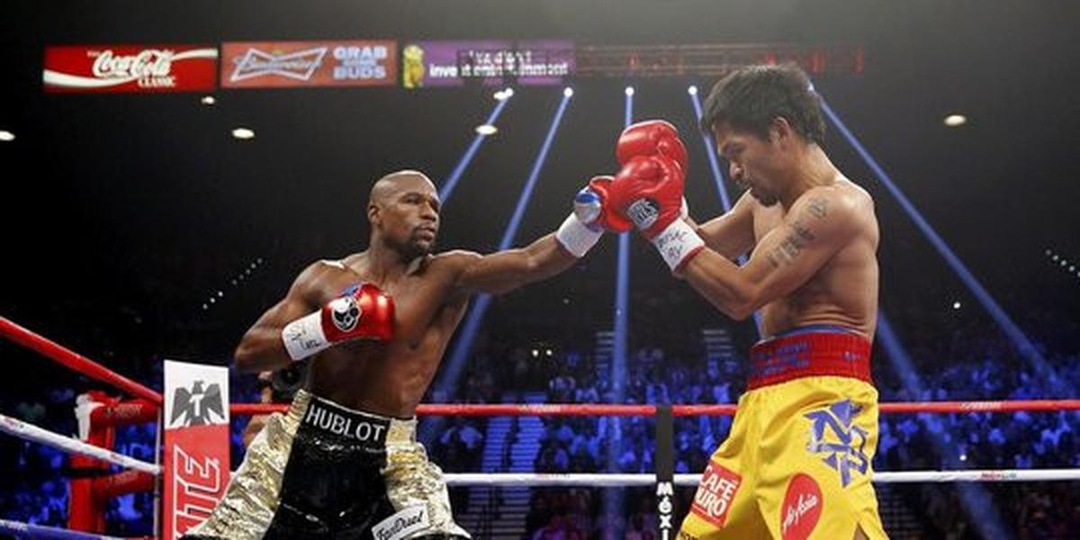 Kemenangan kontroversial atas Pacquaio