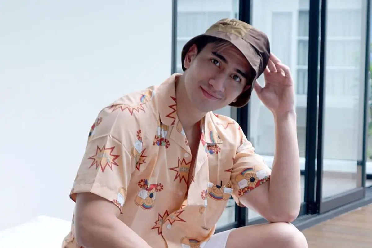 Verrell Bramasta (https://www.instagram.com/p/CiUcMByuGHg/)
