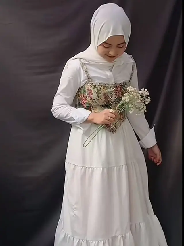 5 ⁠Inspirasi Outfit ala Coquette Girl yang Lagi Ngehype Banget!