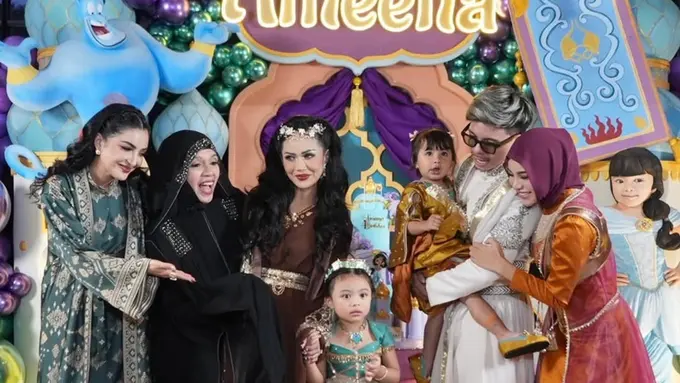 Ashanty hingga Kris Dayanti Totalitas, Intip Gaya Grandmi, Granda, dan Gadda di Ultah Ameena Bertema Aladdin