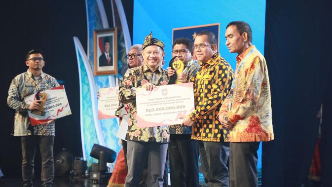 Kemendagri Beri Insentif Fiskal untuk Pemda Berprestasi di Maluku dan Nusra