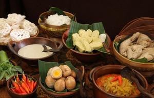 Ilustrasi kuliner Solo. (Shutterstock/Ariyani Tedjo)