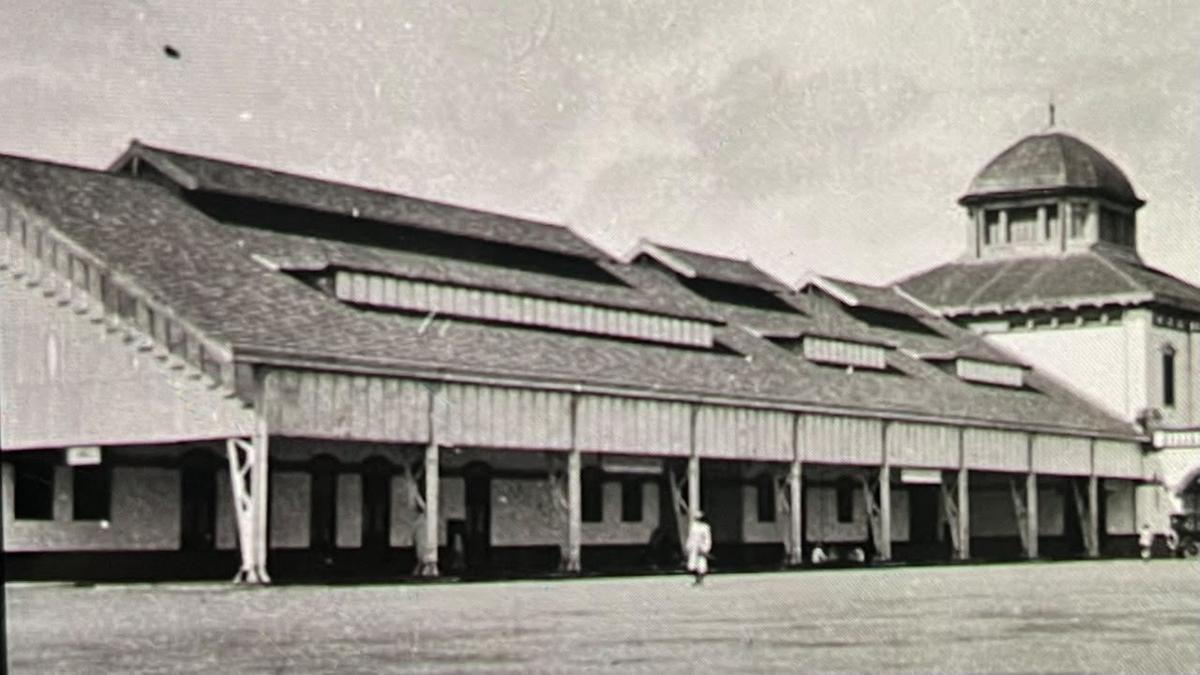 Cerita Stasiun Tawang yang Lahir dari Tanah Rawa