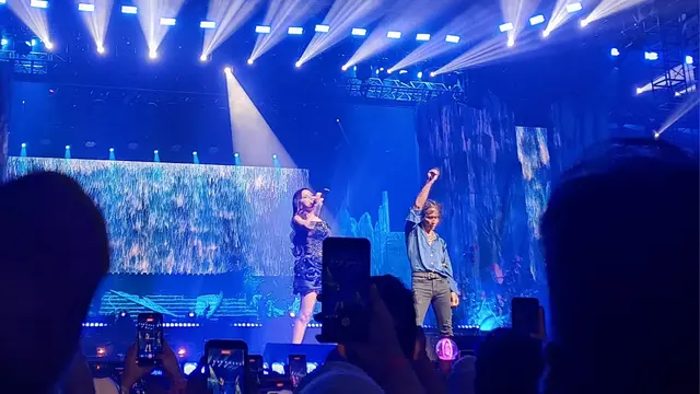 Koma Live in Concert Jakarta Mahalini