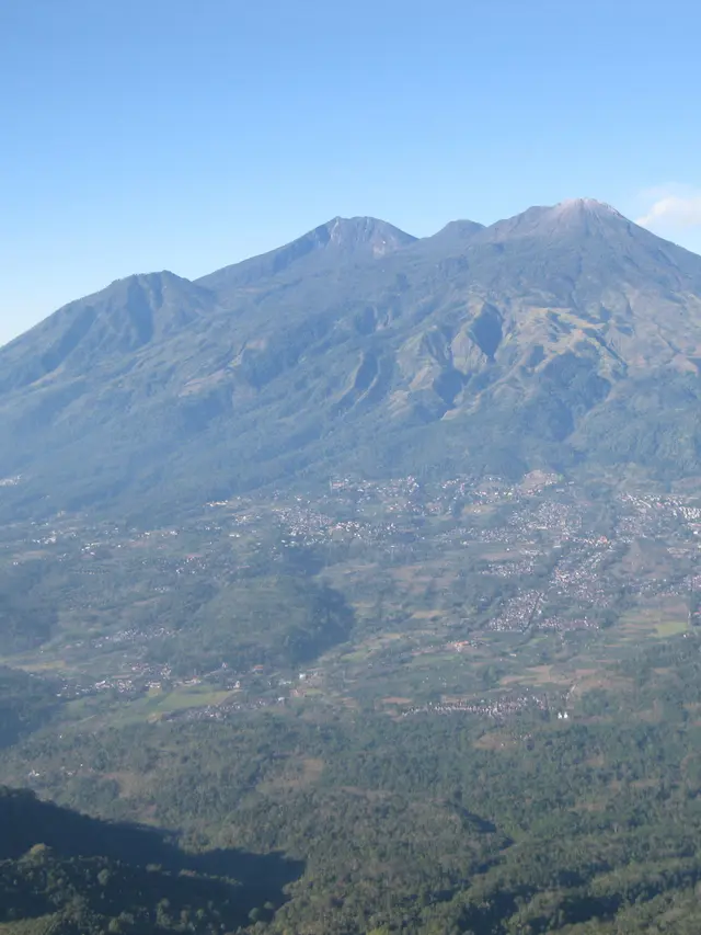 Gunung Arjuno Welirang (foto: tahurarsoerjo.dishut.jatimprov.go.id)
