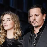 Dua tahun sudah Johnny Depp dituntut oleh sang mantan istri, Amber Heard atas tuduhan kekerasan saat mereka masih menikah. (Vanity Fair)