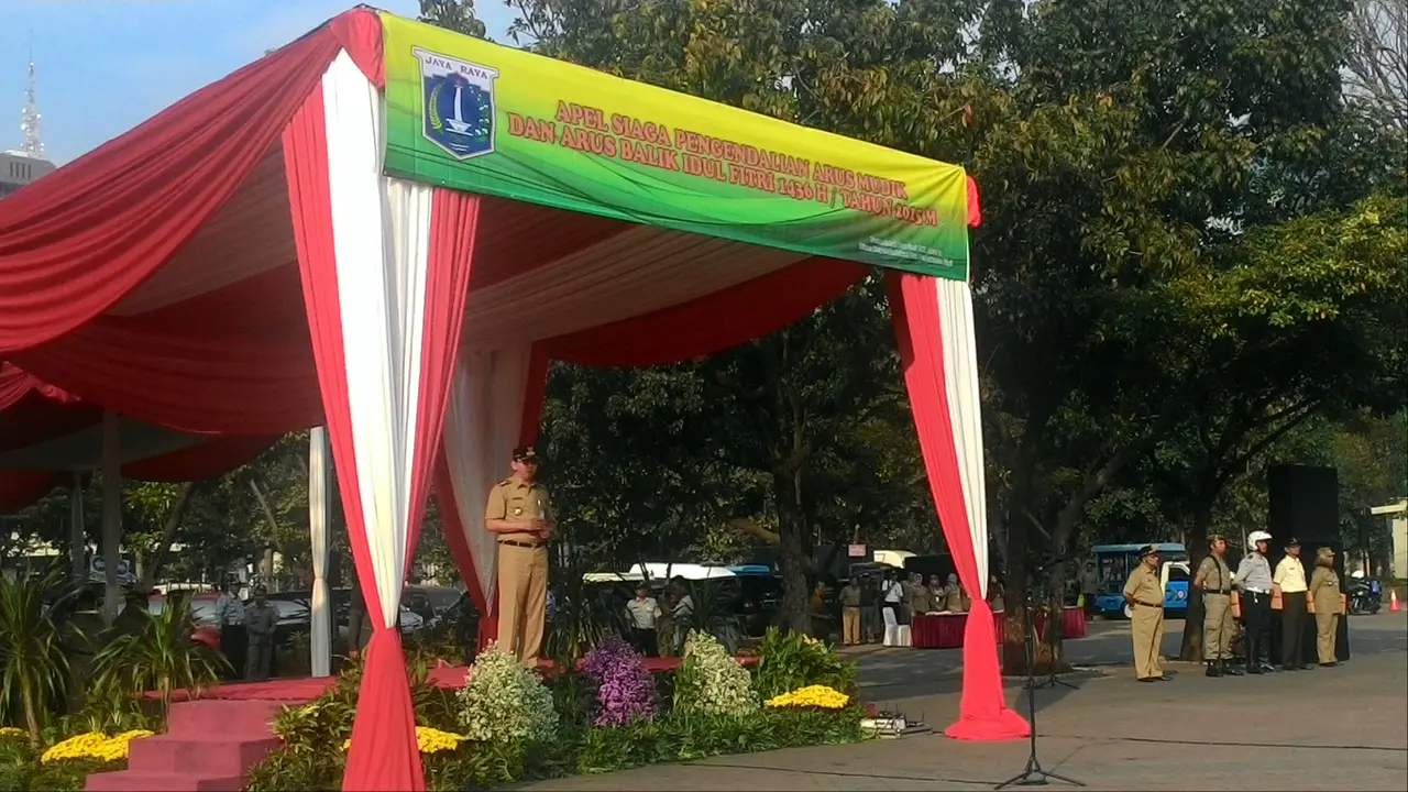 Ahok: Tak Ada Larangan Orang Daerah Masuk Jakarta