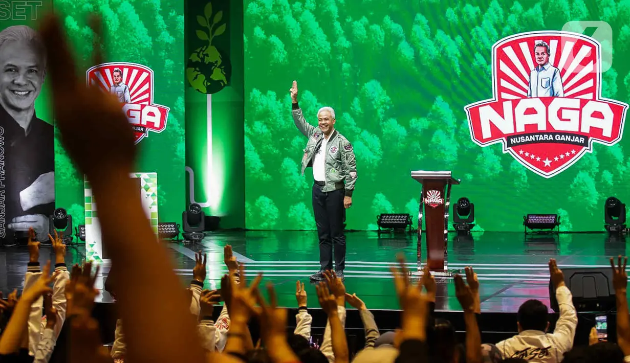 "Relawan yang muncul di akhir-akhir ini adalah bagian energi yang makin kuat, bahwa kita bisa menunjukkan bahwa Insya Allah Ganjar-Mahfud menang," kata Ganjar. (Liputan6.com/Herman Zakharia)