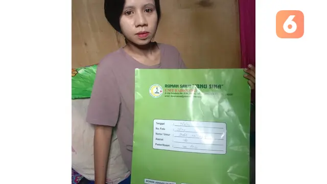 Hastuti, buruh hariab lepas yang alami kecelakaan kerja (Liputan6.com/Ahmad Yusran)