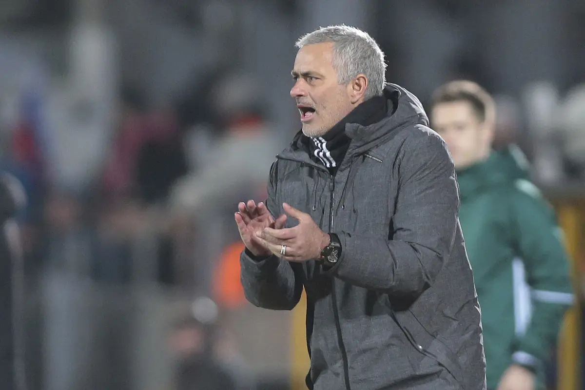 Manchester United (MU)