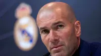 Zinedine Zidane resmi mundur dari jabatannya sebagai pelatih Real Madrid, Kamis (31/5/2018). (AP Photo/Borja B. Hojas)