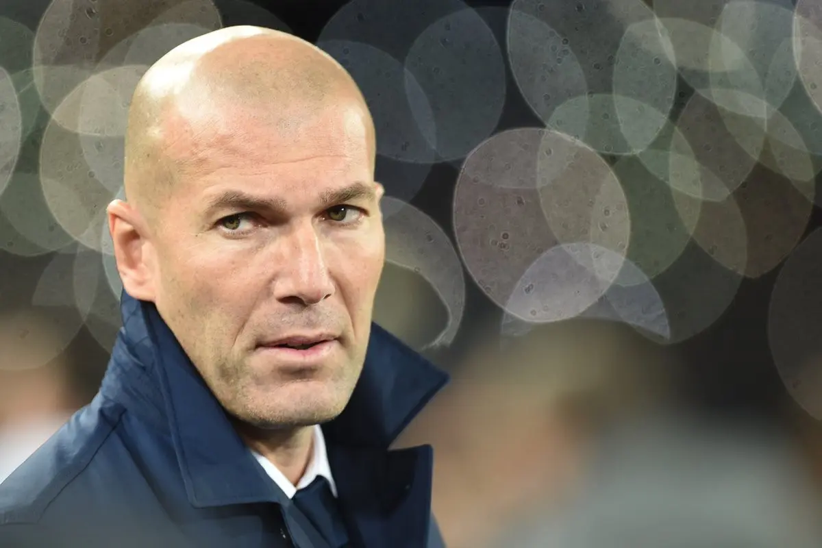Zinedine Zidane (Napoli Real Madrid)