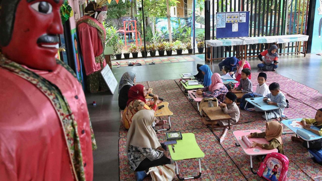 FOTO: Semangat Anak-Anak Ikuti Pesantren Kilat Ramadan di RPTRA Malinjo Jakarta