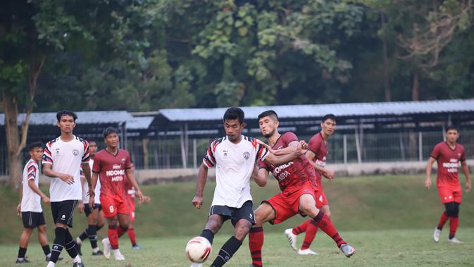 uji coba vs psg pati berakhir tanpa gol, widodo punya 2 catatan penting untuk skuad persita