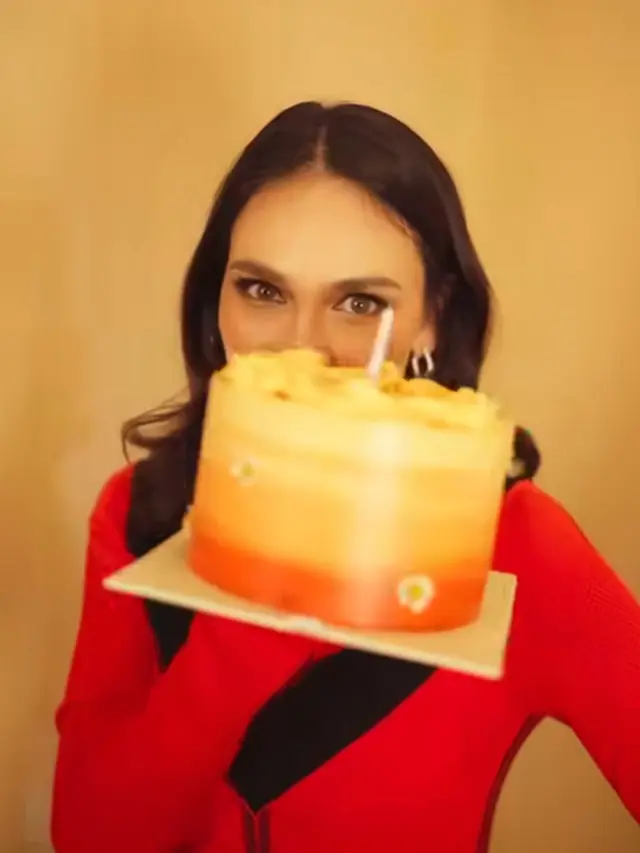 Ultah Luna Maya Ke-40