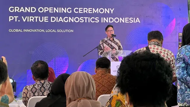 Menteri Kesehatan Budi Gunadi Sadikin Resmikan Pabrik IVD di Cikarang