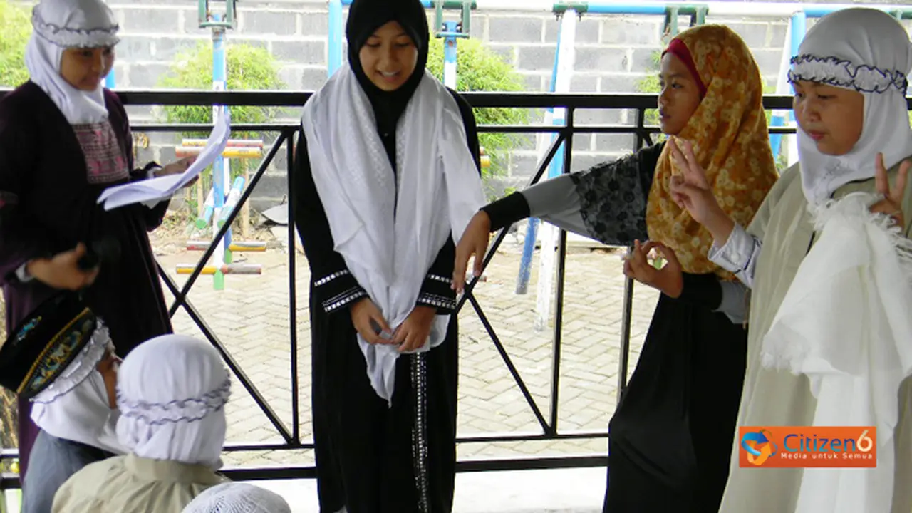 140207ceblajar sejarah.jpg