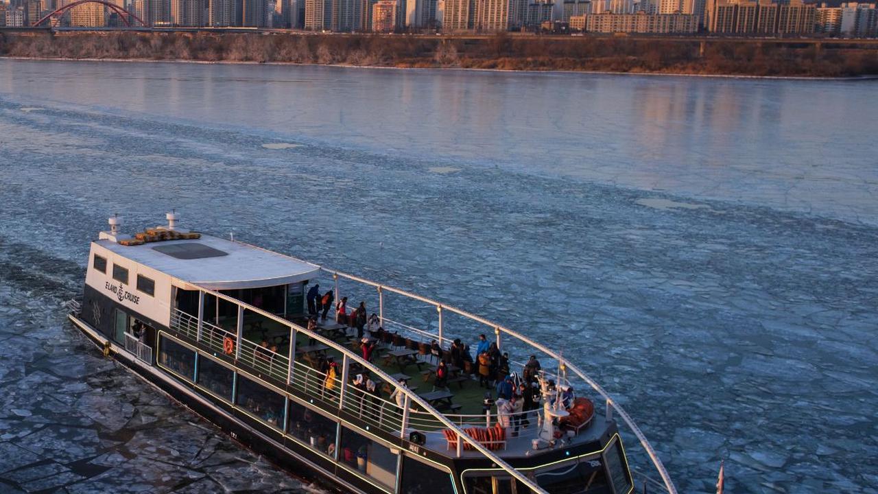 Melansir The Korea Herald, sebagai bagian dari rencana, kantor dan hotel terapung akan dibangun di atas sungai. <br><br>Tak hanya itu, nantinya akan dilengkapi dengan fasilitas akomodasi, rekreasi dan konvensi.