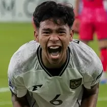 Selebrasi emosional gelandang Timnas Indonesia U-17, Evandra Florasta setelah mencetak gol ke gawang Timnas Korea Selatan dalam laga perdana fase grup Piala Asia U-17 2025, Jumat (4/3/2205) (Instagram Timnas Indonesia)