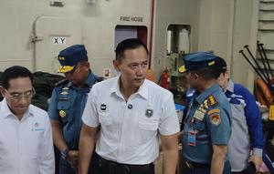 Pemerintah melalui Kementerian Koordinator Bidang Infrastruktur dan Pembangunan Kewilayahan menegaskan komitmennya untuk mempercepat perbaikan infrastruktur dasar yang rusak akibat banjir bandang dan longsor di Aceh, Sumatera Utara, dan Sumatera Barat. (Liputan6.com/Rio Ferdinand Muhammad Eka Putra)