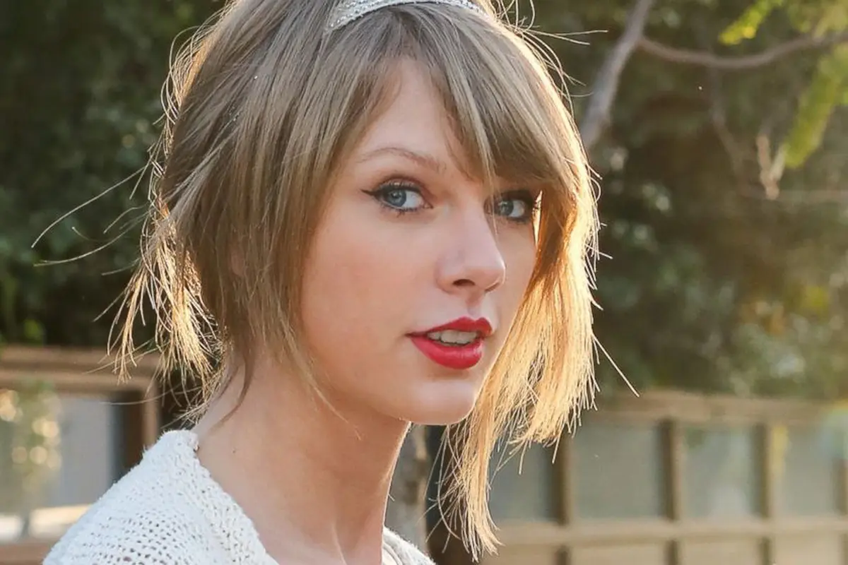 [Bintang] Taylor Swift