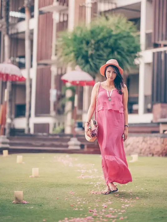 (Instagram/mrssharena)