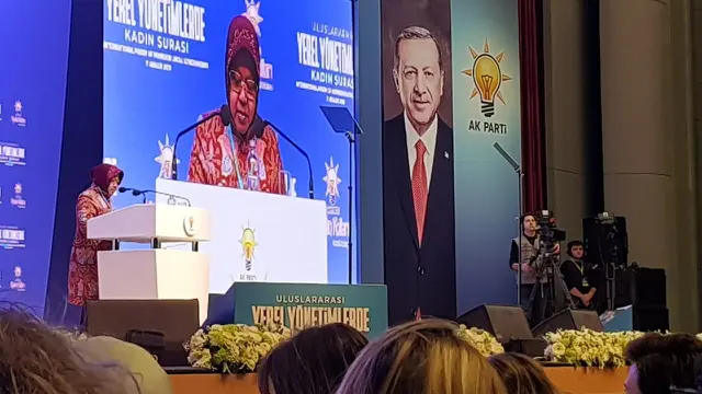 Wali Kota Surabaya, Tri Rismaharini, menjadi narasumber dan tamu kehormatan dalam International Forum of Women in Local Government di Ankara, Turki. (Dokumentasi KBRI Ankara)