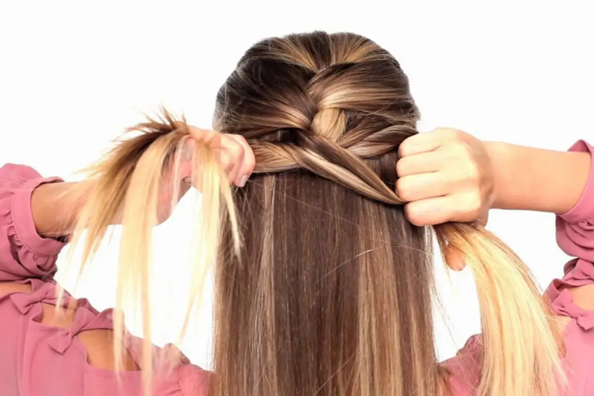 10 Macam Kepangan Rambut yang Pastinya Bikin Kamu Takjub!